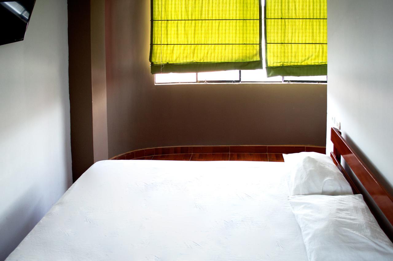 Hostal Los Angeles Barranca Buitenkant foto