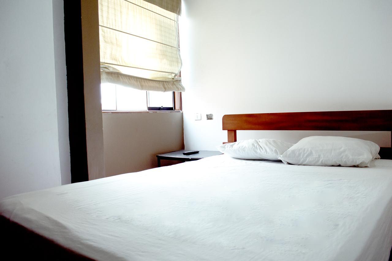 Hostal Los Angeles Barranca Buitenkant foto